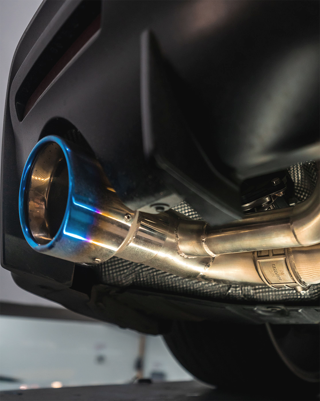 Aulitzky Exhaust | ECE Endschalldämpfer 3" (76mm) mit Klappensteuerung | Toyota Supra 3.0 GR Legend (DB/A90) 340PS B58