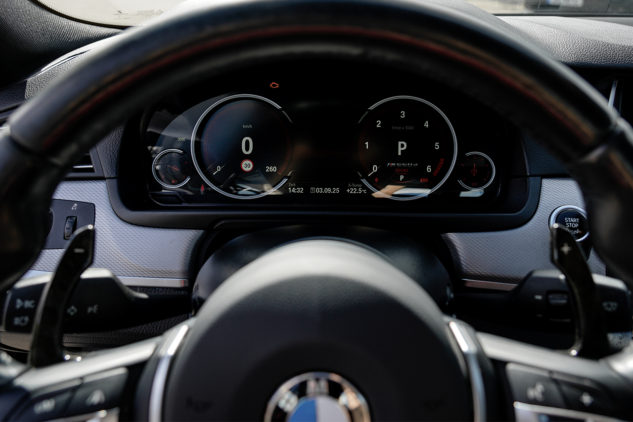 Aulitzky Tuning Verkaufsfahrzeug | BMW M550d xDrive Limousine (F10) Carbonschwarz metallic