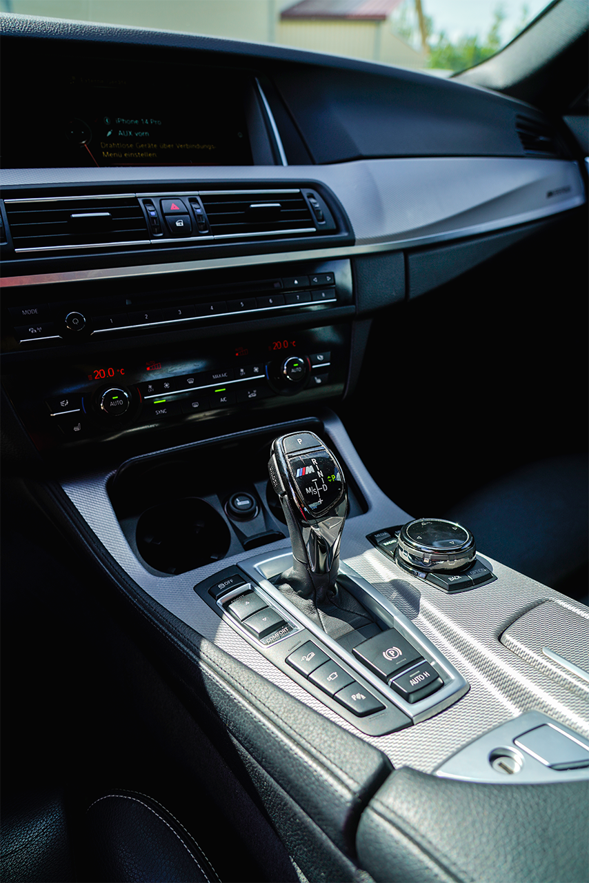 Aulitzky Tuning Verkaufsfahrzeug | BMW M550d xDrive Limousine (F10) Carbonschwarz metallic