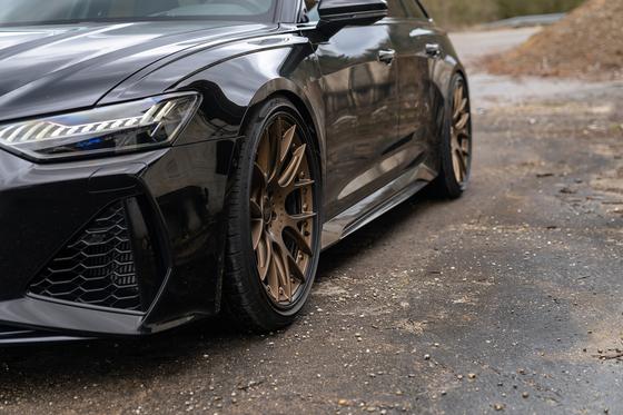 KW | Gewindefedern | Höhenverstellbarer Federnsatz | Audi RS6/RS7 quattro C8/4K | 253100CZ KW | Gewindefedern | Höhenverstellbarer Federnsatz | Audi RS6/RS7 quattro C8/4K | 253100CZ