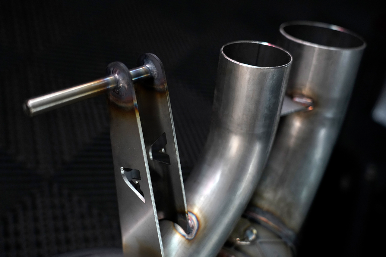 Aulitzky Exhaust | ECE Abgasanlage ab Kat/OPF mit Klappensteuerung | passend für BMW M8 inkl. Competition (F92) S63
