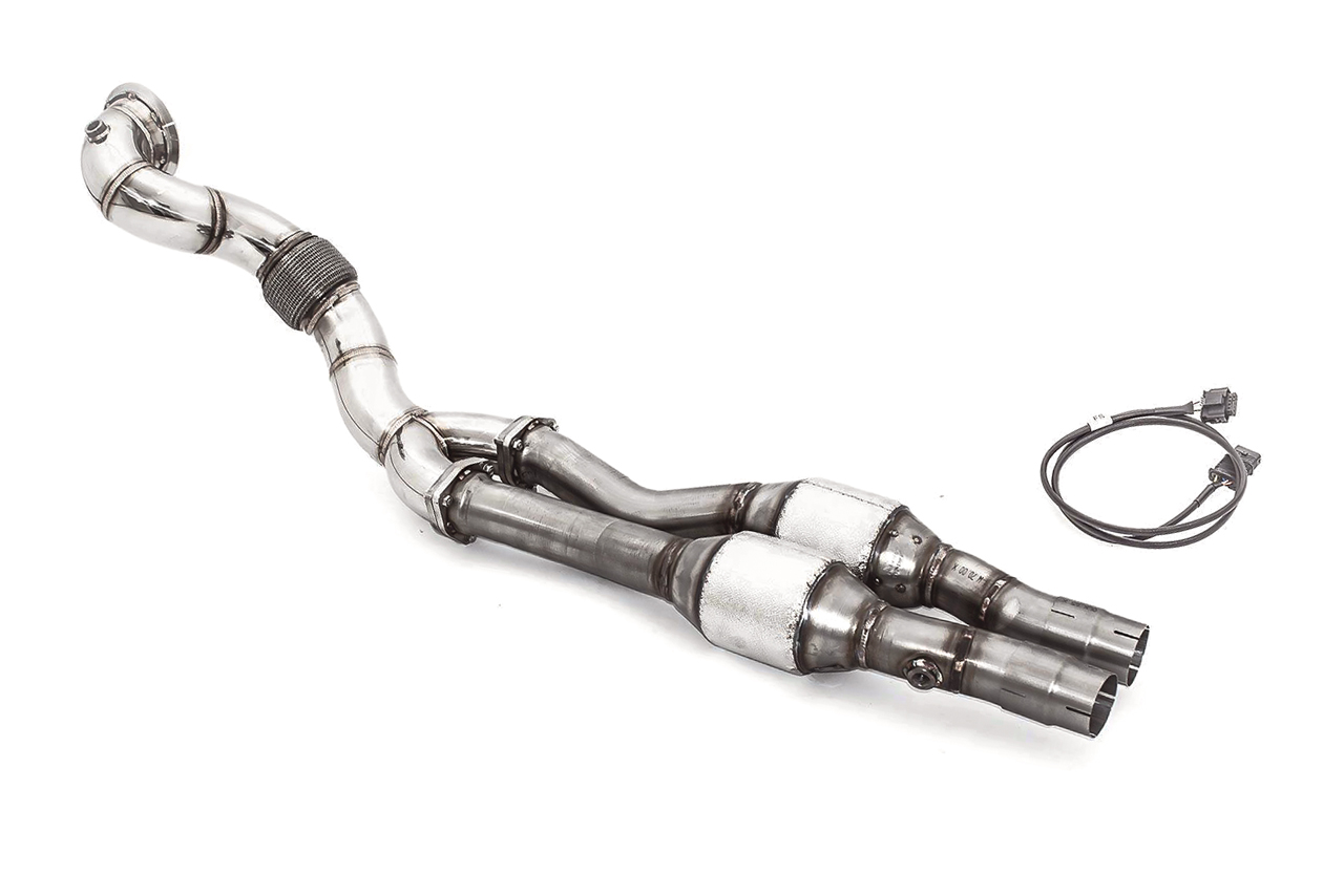 Aulitzky Exhaust | Downpipe 3,54"/2,76" (90/70mm) | passend für Audi RS3 8V quattro 367PS | Teilegutachten