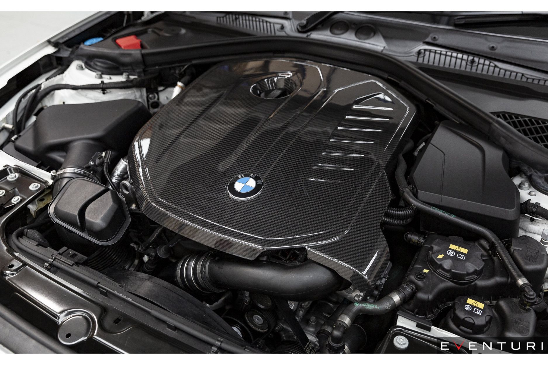 Eventuri | Carbon Motorabdeckung | BMW 1er/2er/3er/4er | F20/F21/F22/F23/F30/F31/F32/F33/F36
